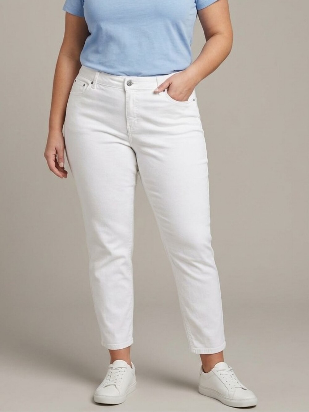 Simply Emma White Straight Leg Jeans